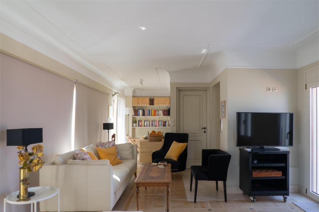 Unique Room With Indoor Pool & Attic Alli Meria Bagian luar foto