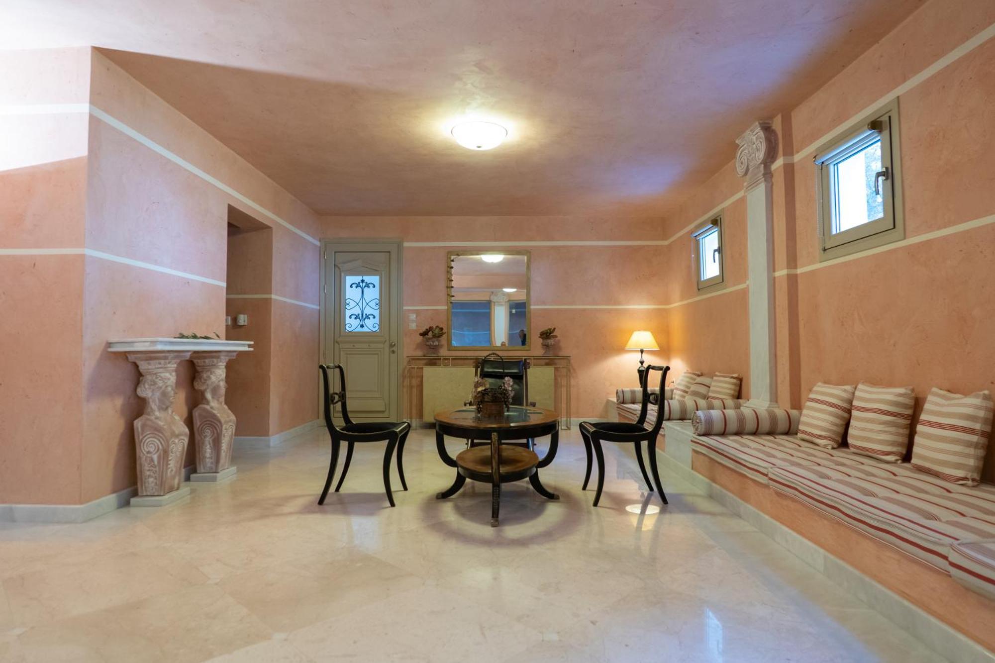 Unique Room With Indoor Pool & Attic Alli Meria Bagian luar foto